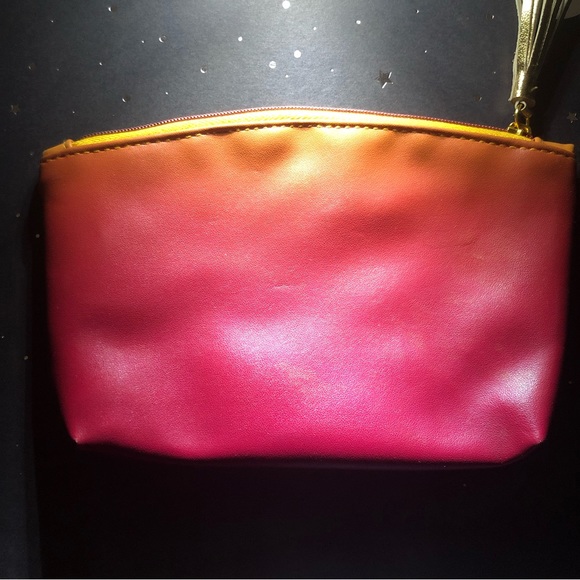 🐬 CLEARANCE ITEM : IPSY peace Love Lipstick Zippered Makeup Tote Ombré Colors - Picture 7 of 13